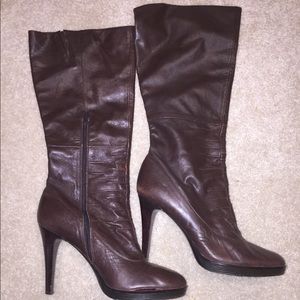 4.5” Calvin Klein heeled boots